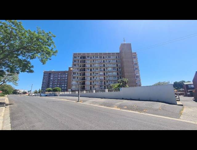 2 BEDROOM APARTMENT FOR SALE IN LABIANCE